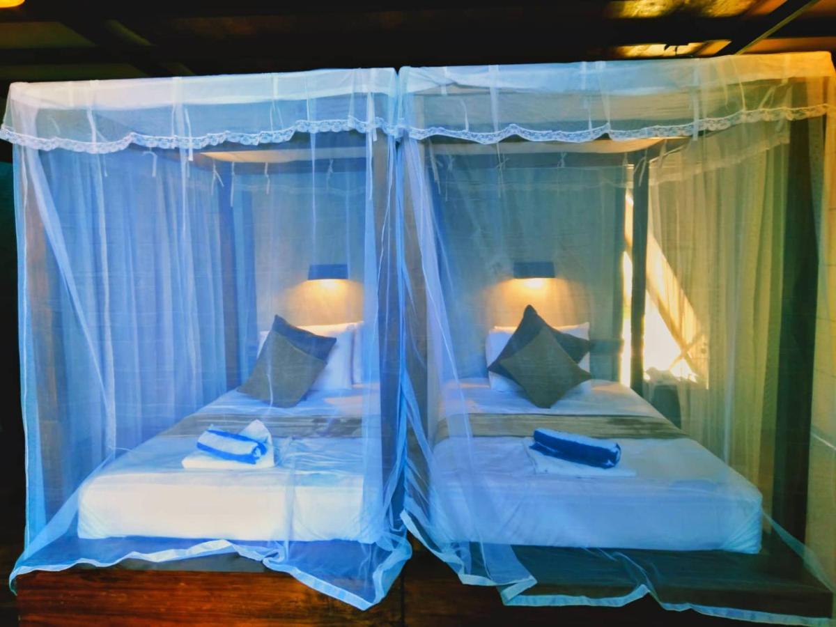 Kottawatta River Bank Resort Udawalawe Exteriör bild