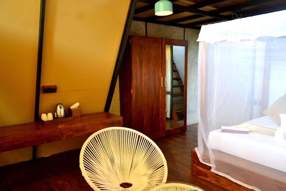 Kottawatta River Bank Resort Udawalawe Exteriör bild